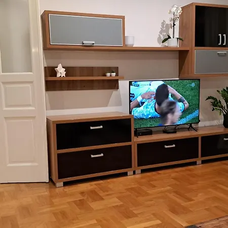 Apartament Reful